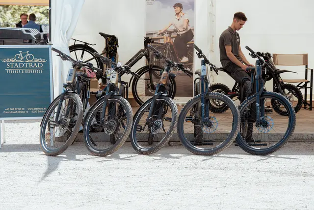 Das Radfest der Stadt Salzburg bot ein vielfältiges Programm rund um Radfahren, Bewegung, Service, Information und Unterhaltung.
 | Foto: Stadt Salzburg/Rocio Escabosa