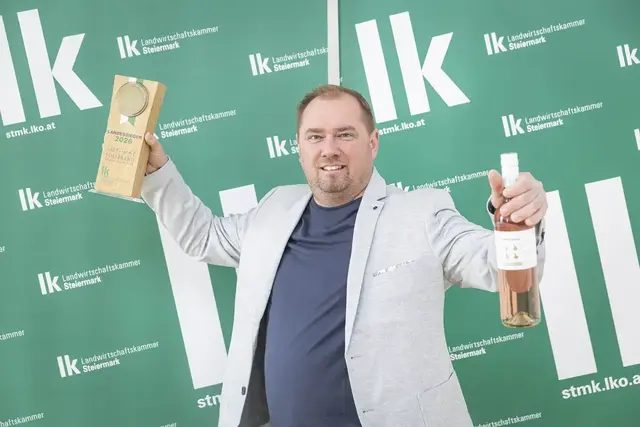 Landessieg: Michael Pöltl aus Fehring mit dem Red Love, einem Rosé Most aus der Sorte Red Love. Nun folgte der Titel "Mostproduzent des Jahres 2026".