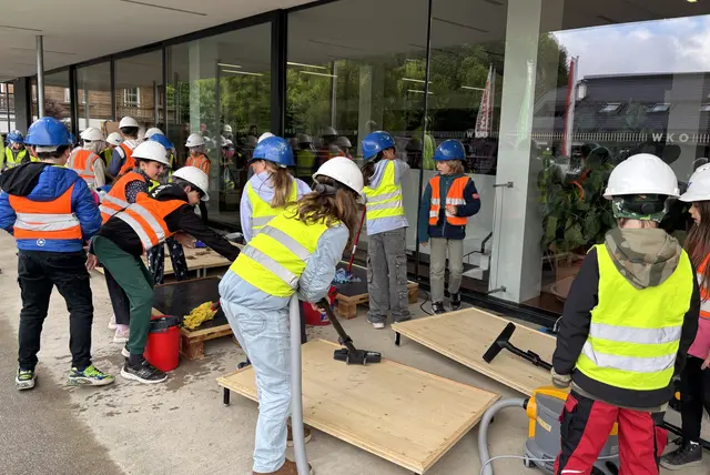 Auch die "Baustellen-Endreinigung" ist ein Thema.  | Foto: Barbara Fluckinger