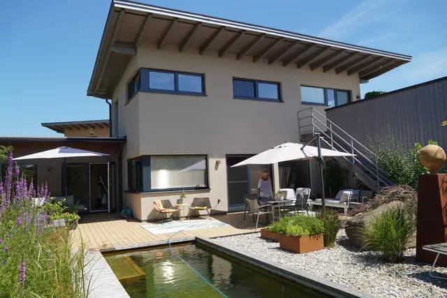 Mit den ersten heißen Tagen startet auch in Meiseldorf die Poolsaison. | Foto: Kleemayr