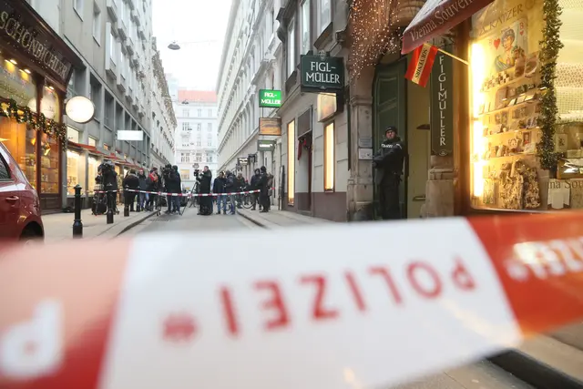Kurz vor Weihnachten 2018 fielen in der Wiener Innenstadt Schüsse, ein Opfer verstarb. Jetzt wurde ein Verdächtiger in Rimini festgenommen. | Foto: APA-Images / KURIER / Gilbert Novy