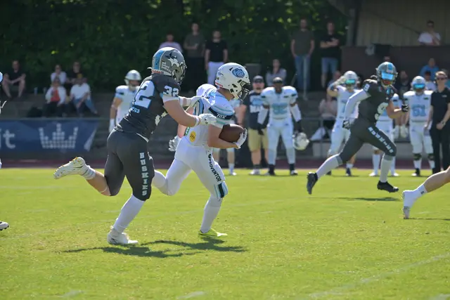 Am 9. Mai forderten die Welser Huskies die Styrian Bears im Mauthstadion heraus und lieferten sich einen Tanz mit dem Bären. | Foto: Huskies Wels/Straub