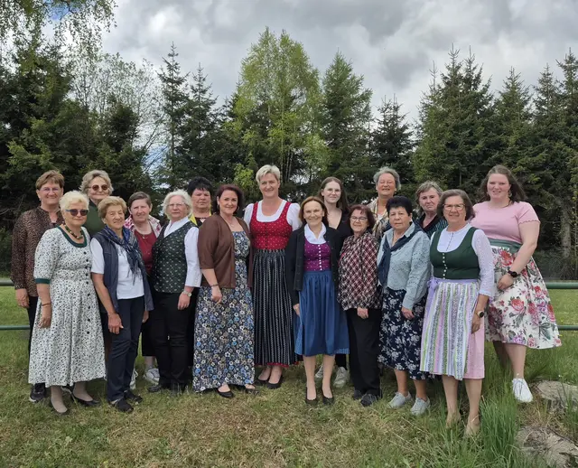 Ortsparteitag der Edelschrotter VP-Frauen mit zwei Ehrungen