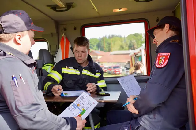 Das Feuerwehrhaus Kößldorf/Aschenberg wurde am Samstag, 9. Mai 2026, zum Austragungsort der Truppführer-Modulprüfungen des Abschnittes Engelhartszell.  | Foto: AFKDO Engelhartszell