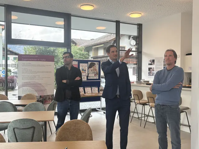 Neben dem Jugendtreff wurde auch der neue Quartierstreff für die Bewohnerinnen und Bewohner eröffnet. | Foto: Martina Obertimpfler 