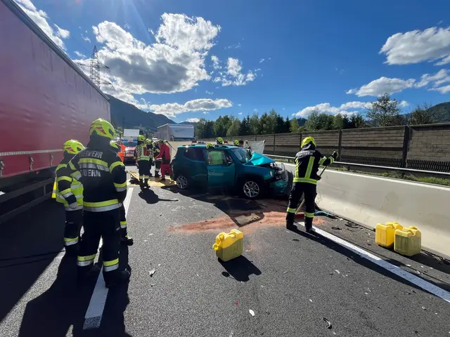 52-jährige Lenkerin bei dramatischen Unfall auf Phyrn Autobahn schwer verletzt
