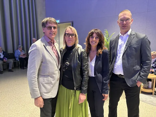 Franz und Gerti Hatvan mit Claudia Kampl und Ronny Bauer. | Foto: Schauer