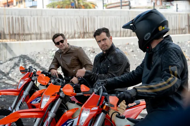 Ein Team von Eliteagenten wird auf einen skrupellosen Despoten angesetzt, der eine Milliarde Dollar hinterzogen hat.  | Foto: 2026 LEONINE Studios / Constantin Film Österreich