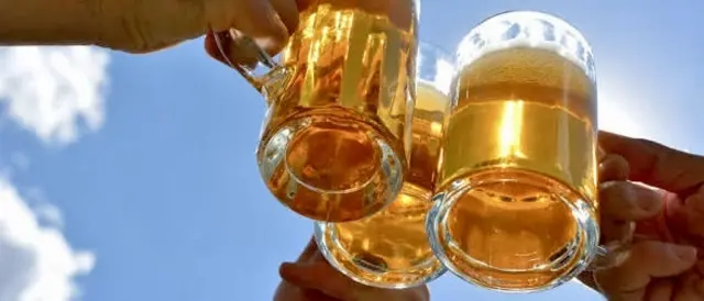 „Vatertag und / oder die Auferstehung der Biergärten.“