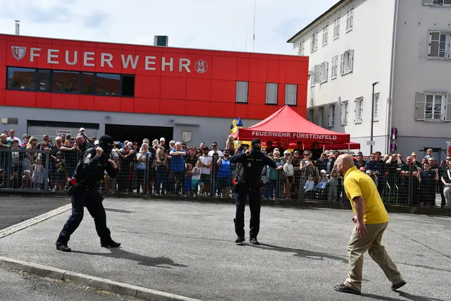 Vorführung der Justizwache. | Foto: FF Fürstenfeld