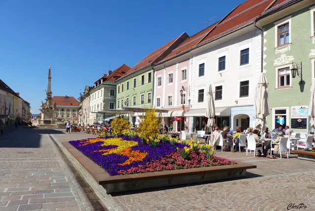 Sein "Lieblingsplatz" ist der St. Veiter Hauptplatz. | Foto: Christa Posch