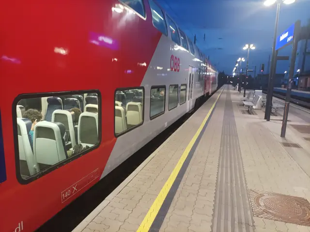 Zwischen 18. und 27. Mai 2026 führt die ÖBB im Raum Pill-Vomperbach bis Hall in Tirol Erhaltungsarbeiten durch, um die Bahnstrecke weiterhin sicher und zuverlässig zu betreiben. | Foto: arbes