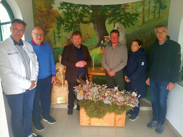 Bgm. Thomas Novoszel, Robert Novakovits, Pfarrer Mrko Zadravec, Jagdleiter Thomas Knor, Sandra Knor und Arnold Boisits.