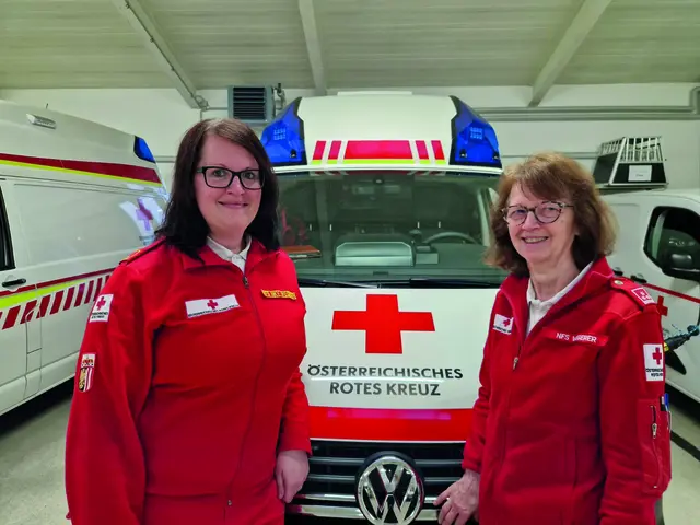 Andrea und Luzia Wegerer bei einem gemeinsamen Einsatz. | Foto: OÖRK/Wegerer