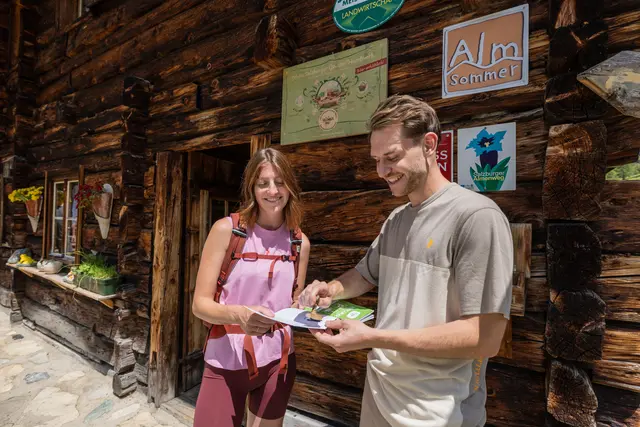 Am Salzburger Almenweg empfehlenswert: „Almenweg Schmankerl“ – die kulinarischen Aushängeschilder der jeweiligen Hütten, mit viel Liebe und oft nach traditionellen Rezepten zubereitet.  | Foto: © SalzburgerLand Tourismus