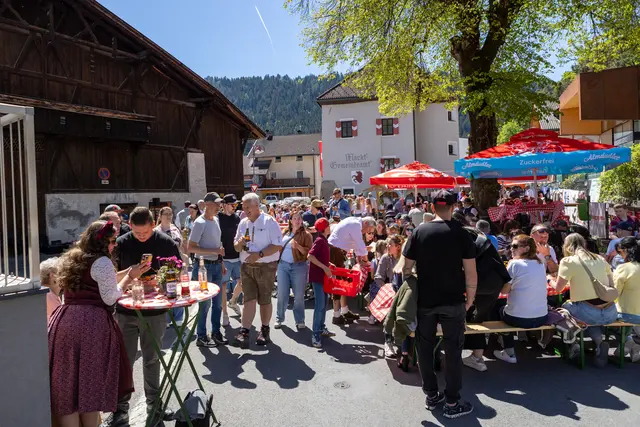 Foto: Mitglieder der Völser Fasnachtler