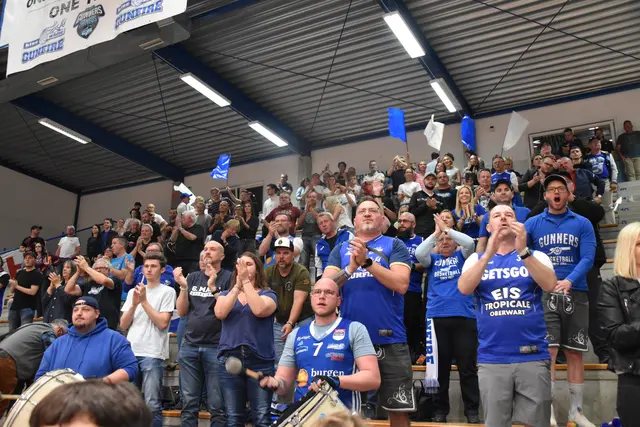 Die Gunners-Fans durften feiern. | Foto: MeinBezirk/Michael Strini