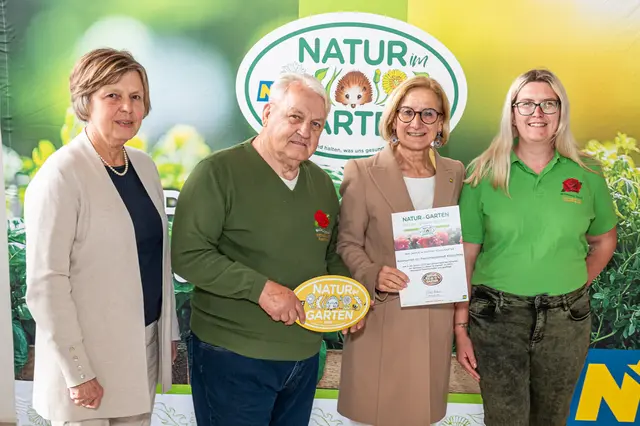 Kirchschlager Schaugarten mit Goldenem Igel ausgezeichnet