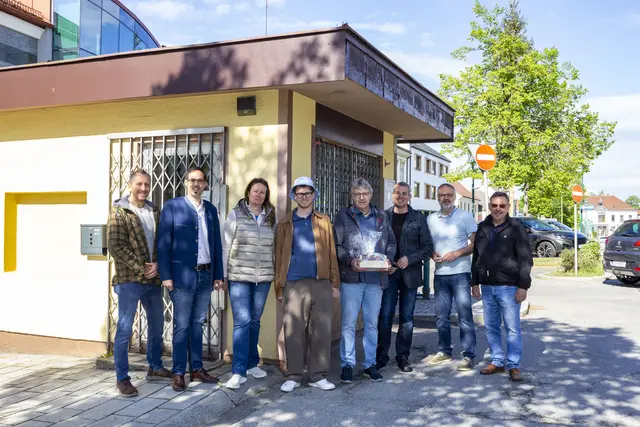 Die Stadtgemeinde Schrems dankte Manfred Rubicko für sein jahrelanges Engagement. | Foto: Stadtgemeinde Schrems/Piskur