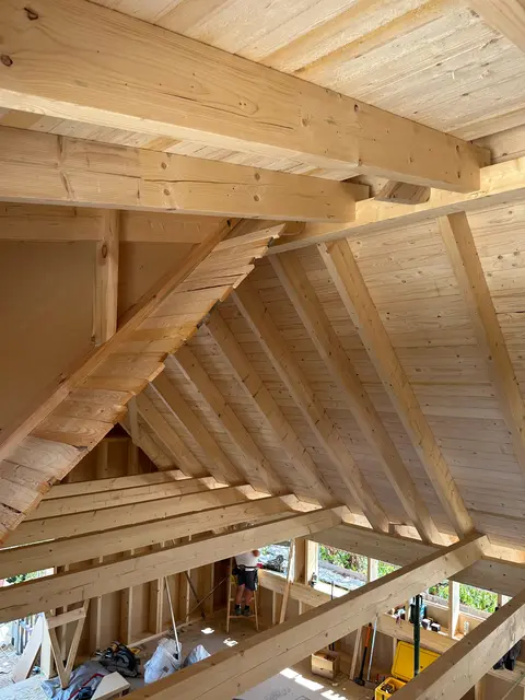 Holz als Baustoff vereint verschiedene positive Aspekte. | Foto: Holzbau Fürst 