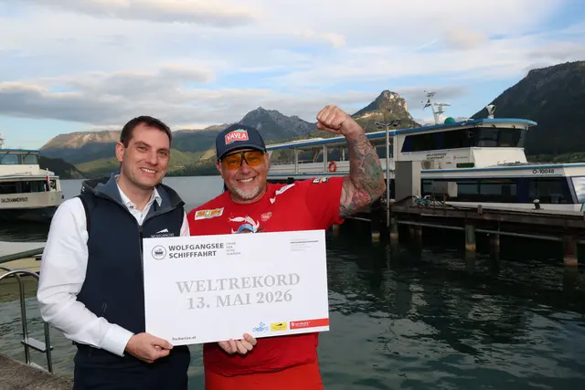 Franz Müllner mit Wettpate Patrick De-Bettin. | Foto: Salzburg AG Tourismus GmbH/Neumayr