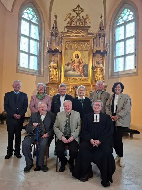Sie wurden vor 60 Jahren von Pfarrer Max Honegger konfirmiert. | Foto: Gerharter/Fischbacher