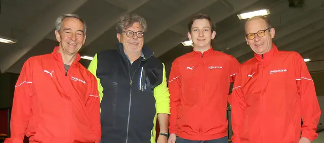 Bereit für die WM: (v.l.) Obmann Werner Daberto, Moderator Helmut Werth, Maximilian Monthaler (OK), Ernst Monthaler (OK).  | Foto: Foto: Walpoth