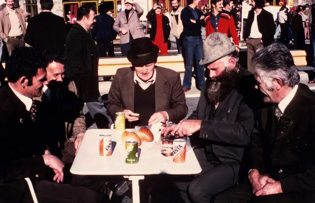 Bürgermeister bei der Jause auf der Demo im Spetember 1968, u.a. Alfred Riedl (Vals), Alfred Larcher (Obernberg), Felix Eller (Schmirn). | Foto: Pittracher