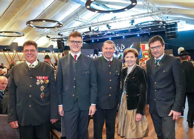 Josef Hohenwarter übergibt Amtsgeschäfte an Johann Hillerzeder