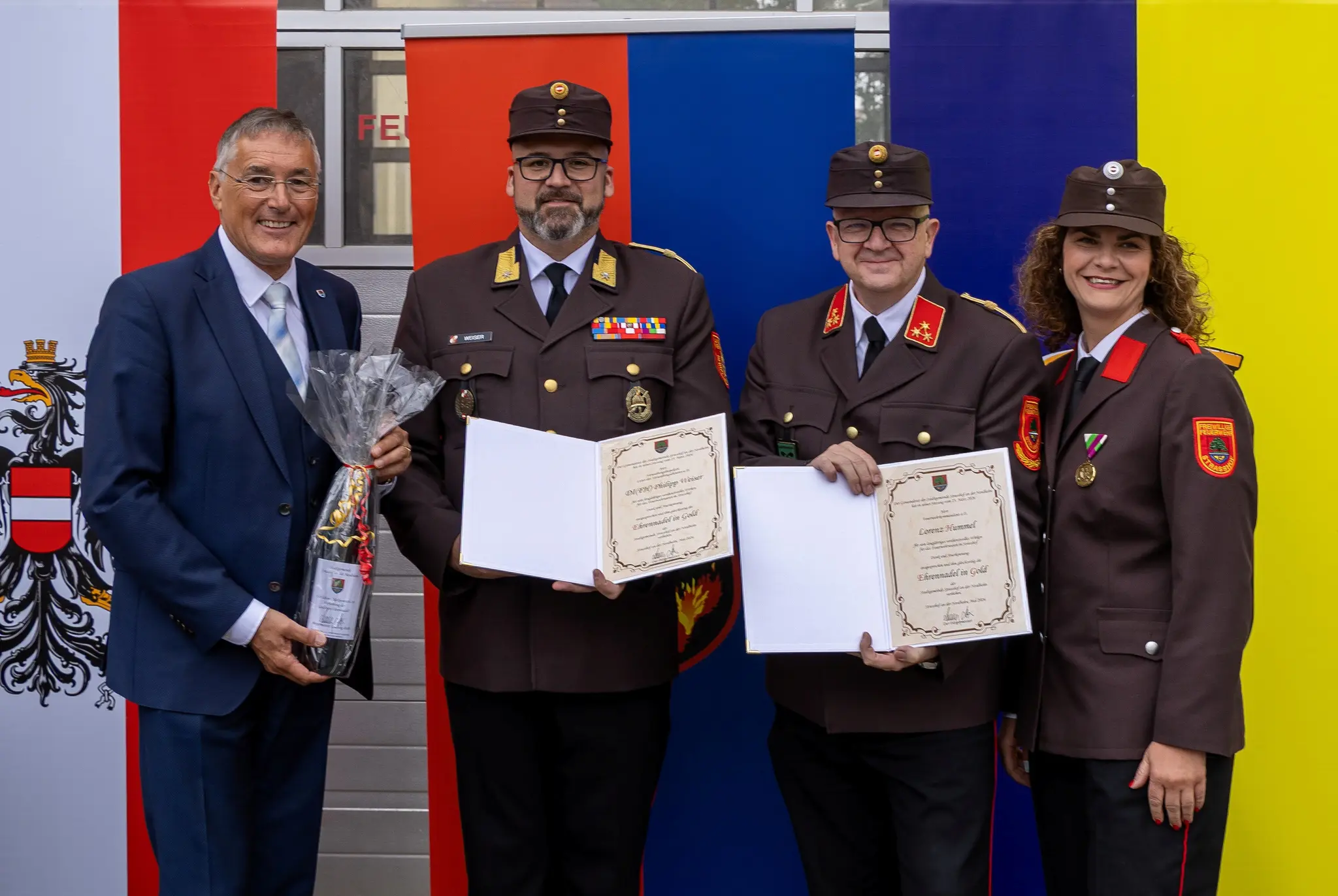 Two Golden Pins of Honor at Tradition Day - Gänserndorf