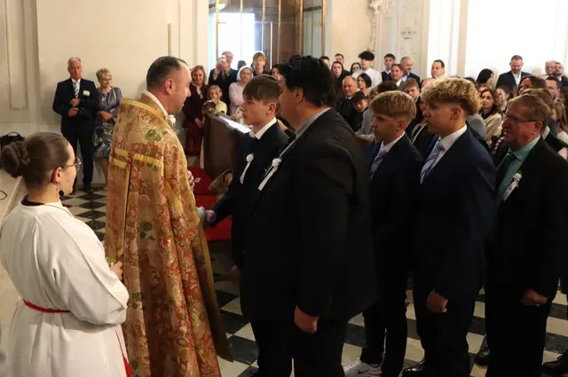 Der große Moment: Sei besiegelt durch die Gabe Gottes, den Heiligen Geist! | Foto: Gerhard Langmann