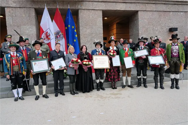 Toller Auftakt zum Alpenregionstreffen der Schützen in Innsbruck. | Foto: Erich Staudinger