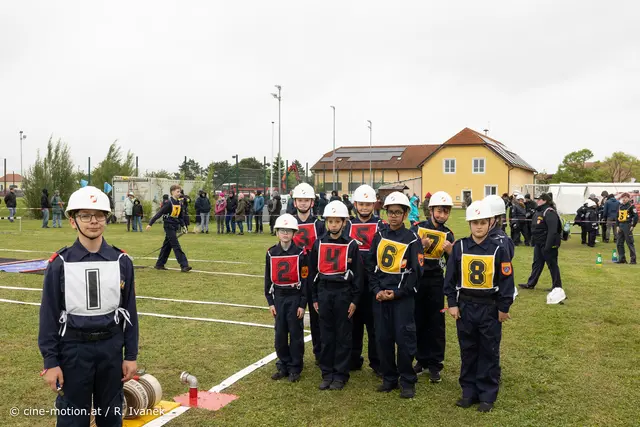 Team Lanzdendorf und Leopoldsdorf gemischt - Bronzebewerb | Foto: cine-motion.at / R. Ivanek