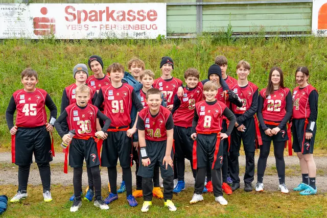 Das Team der Telfs Patriots in Niederösterreich | Foto: Simon DAVID