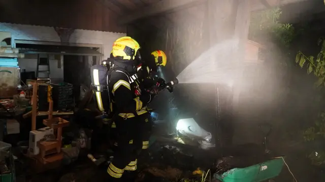 Die Polizei ermittelt derzeit zur Ursache des Brandes. | Foto: DOKU-NÖ