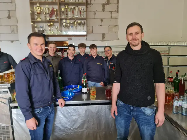 Viele freiwillige Helfer sorgten beim Feuerwehrfest in Obertiefenbach für einen reibungslosen Ablauf und gute Stimmung an allen Festtagen | Foto: Cornelia Strobl