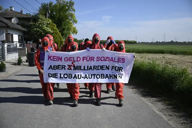 Foto: System Change, not Climate Change!