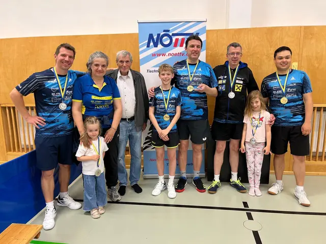 Guntramsdorfs Medaillengewinner im Championship-Cup: Richard Scharf, Karin Bacher, Ehrenpräsident Manfred Scharf, Fabian Scharf, Konrad Manninger, Gerhard Zöchmeister und Leon Behrensen (von links). | Foto: TTC Guntramsdorf