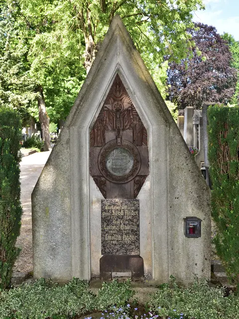 Letzte Ruhestätte des Malers und Bildhauers Ferdinand Andri (1871-1956) am Hauptfriedhof in St. Pölten. | Foto: Hans-Peter Kriener