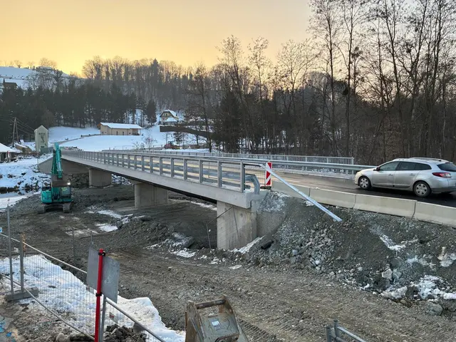 Bereits seit Jänner ist die neue Brücke in Aflenz befahrbar. | Foto: Land Steiermark/A16