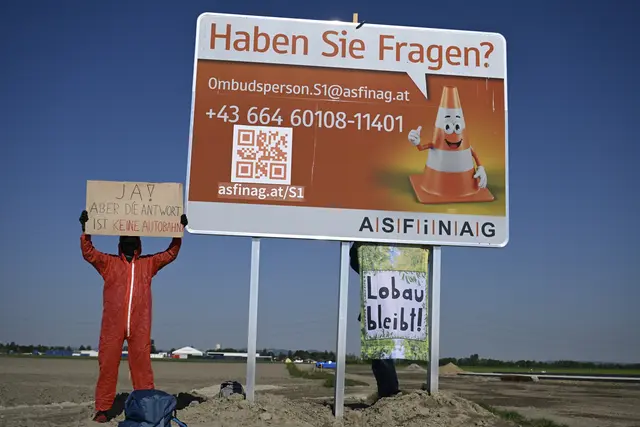 Foto: System Change, not Climate Change!
