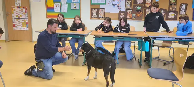 Patrick Schella und Coco in einer „Hundestunde“
