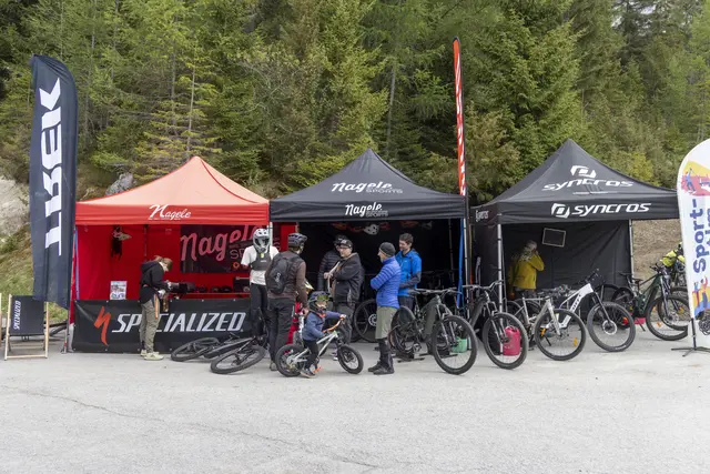 Auch die EXPO mit regionalen Bikeshops und einem bunten Programm fanden viel Anklang. | Foto: Ehrwalder Wettersteinbahnen