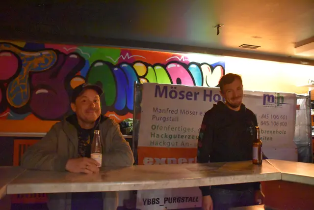 Manuel Wurm und Lukas Größbacher amüsierten sich prächtig beim Gassl-Festival in Purgstall an der Erlauf.
