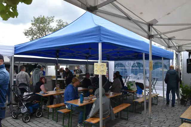 Trotz widriger Witterungsbedingungen wurde beim fünften Gassl-Festival des Bunker-Kollektivs im Purgstaller Ortskern ordentlich gefeiert.