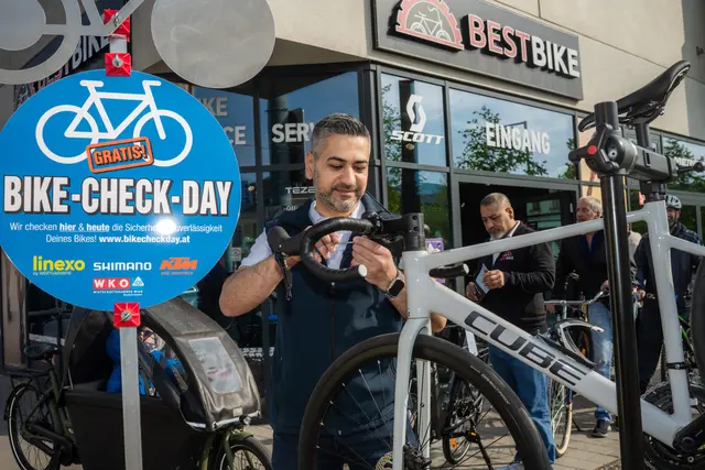 Egal, ob Stadtrad, Rennrad oder E-Bike, alle können ihr Rad beim Bike-Check-Day vorbeibringen. | Foto: Walter Skokanitsch
