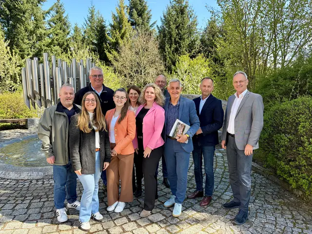 Austausch im Rahmen des Stadtregionalen Forums zur weiteren Vertiefung der Kooperationen. | Foto: Gemeinde Brunnenthal