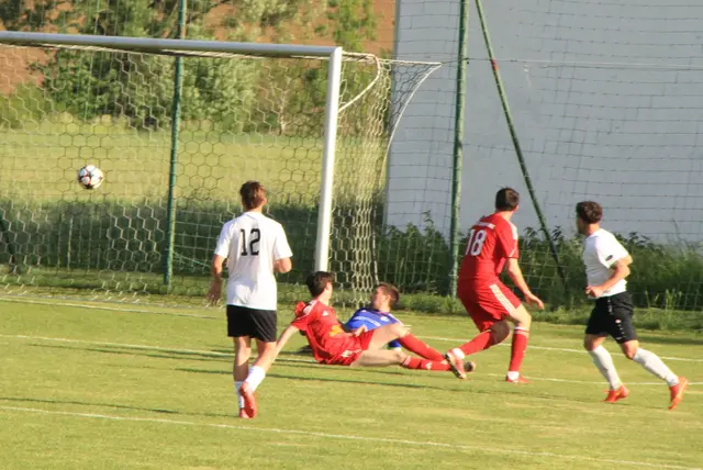 Den Schlusspunkt zum 3.0 setzte erneut Akos Fajko (89.) | Foto: Peter Seper