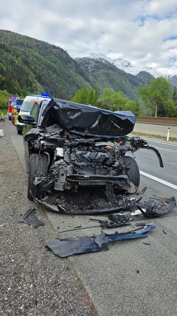 Die Freiwillige Feuerwehr (FF) St. Michael im Lungau war am Vormittag des 18. Mai 2026 zu einem Verkehrsunfall auf die A10 Tauernautobahn alarmiert worden. | Foto: Freiwillige Feuerwehr St. Michael