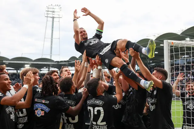 Der SK Sturm ließ Stefan Hierländer hochleben. 